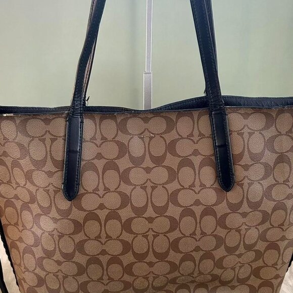 Coach Chelsea Champlain Animation Tattoo Roses Signature C Large Tote F76778 - Picture 2 of 6